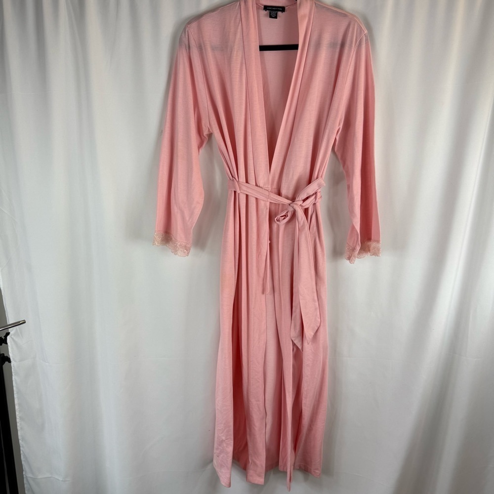 Jones New York | Intimates & Sleepwear color: Pink Womens Robe Size: S/M